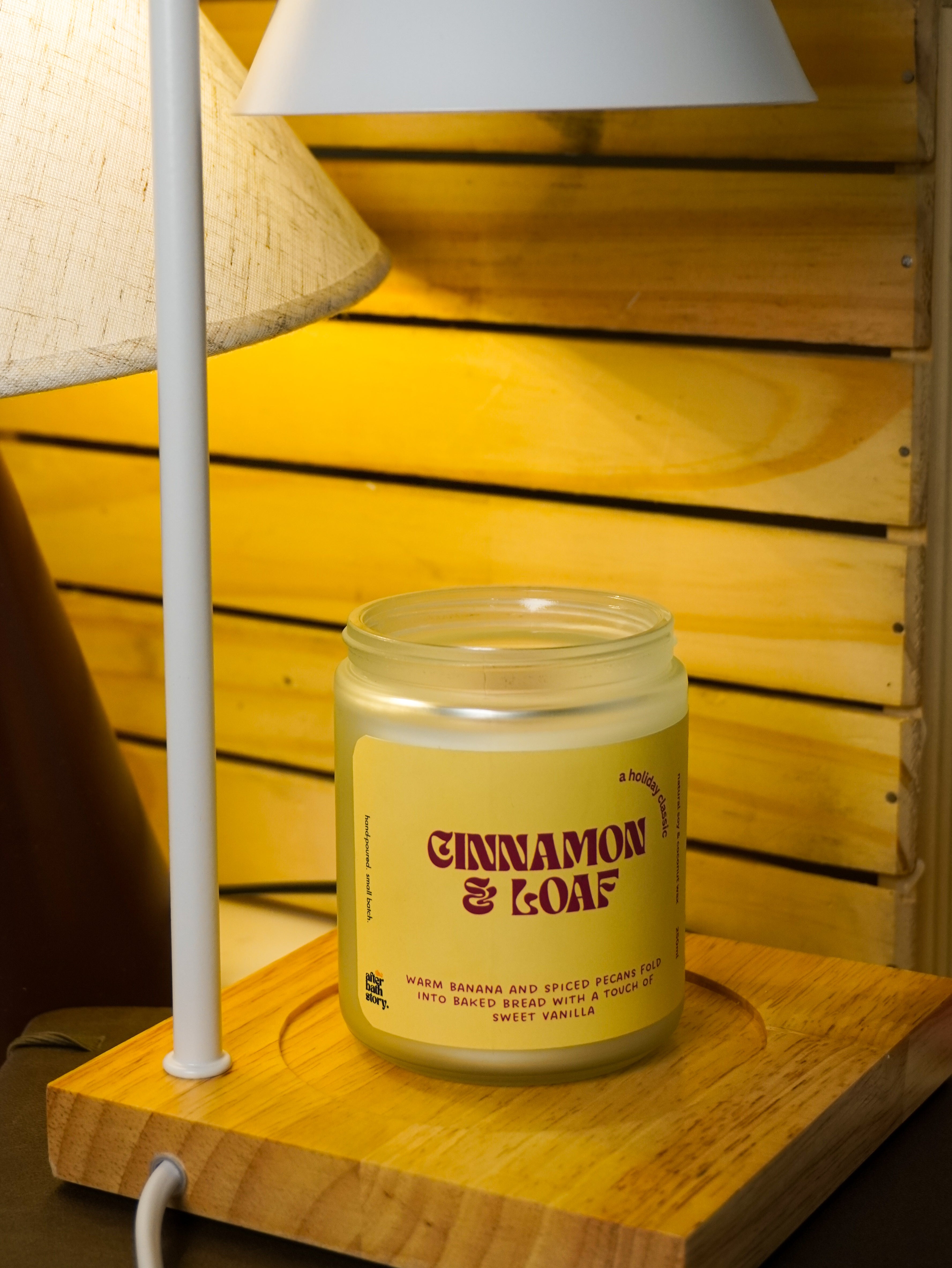 Cinnamon & Loaf Coconut Soy candle