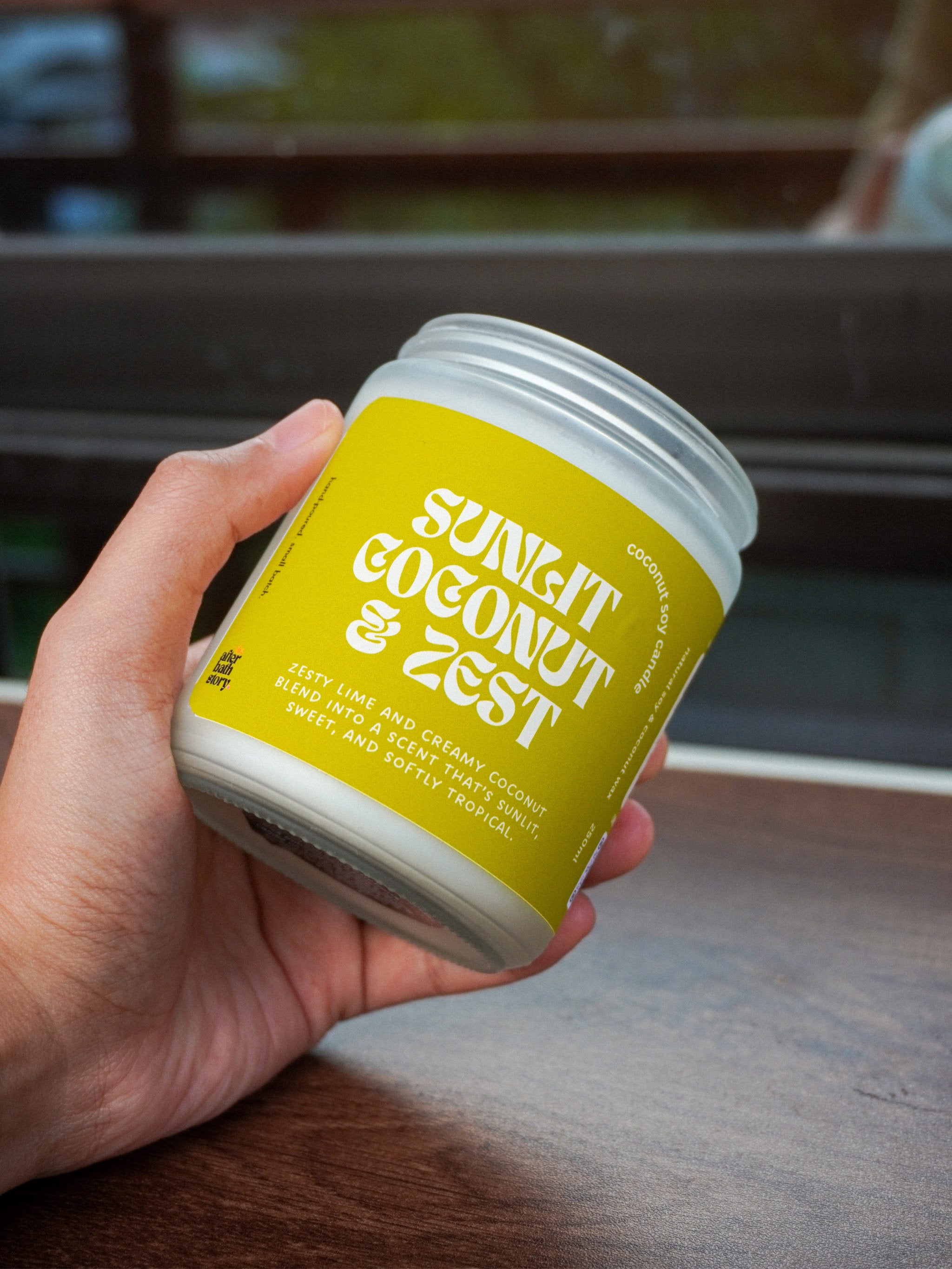 Sunlit Coconut & Zest Coconut Soy candle